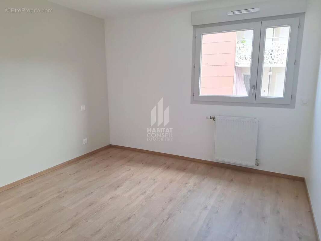 Appartement à MOIRANS