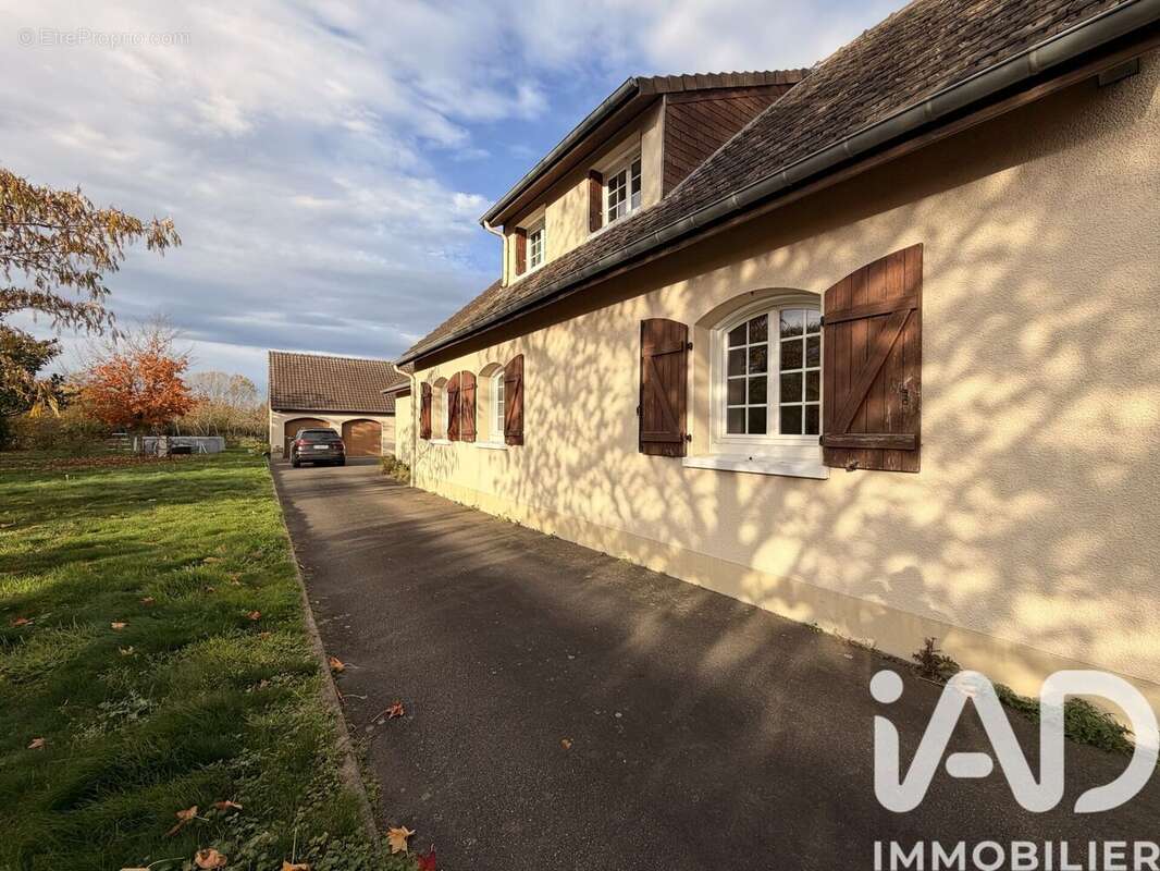 Photo 2 - Maison à TELOCHE