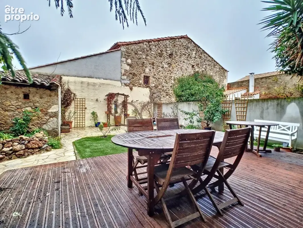 Maison 234 m² à Cessenon-Sur-Orb  - photo 2