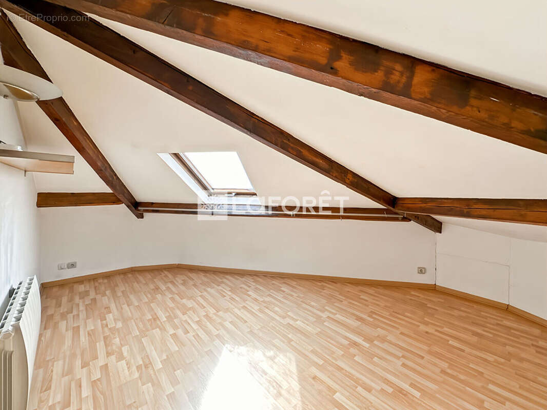 Appartement à MAISONS-ALFORT
