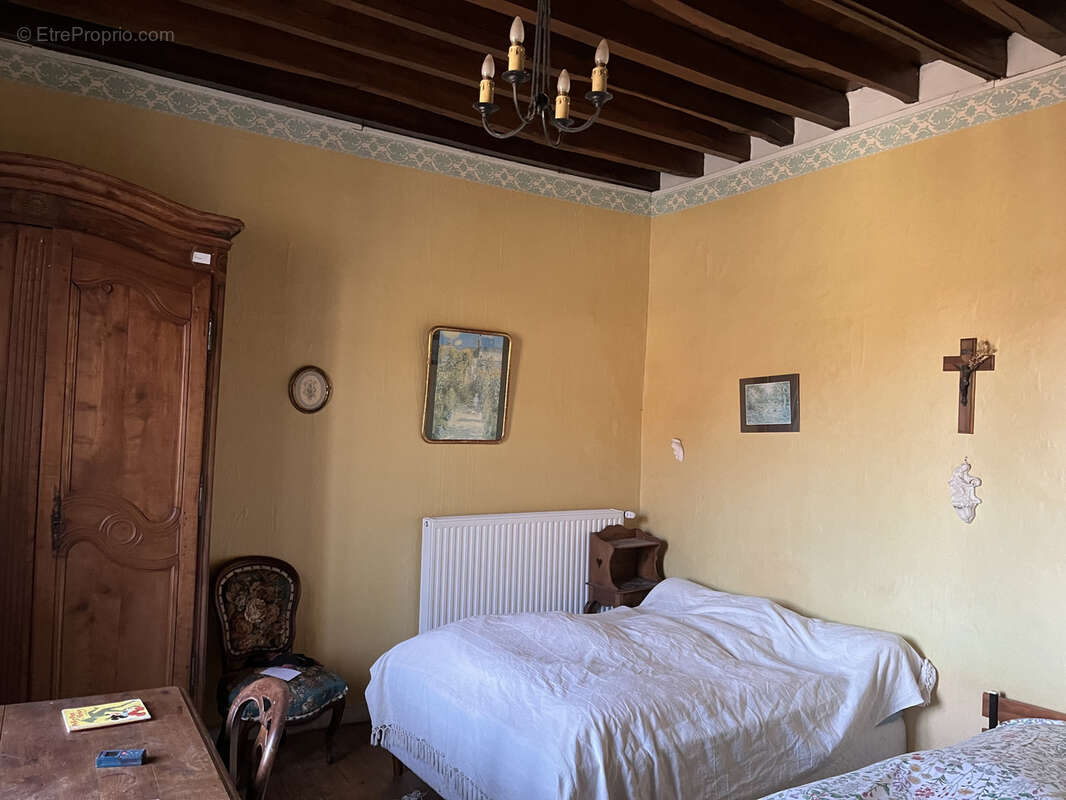 Autre à QUINCY-LE-VICOMTE