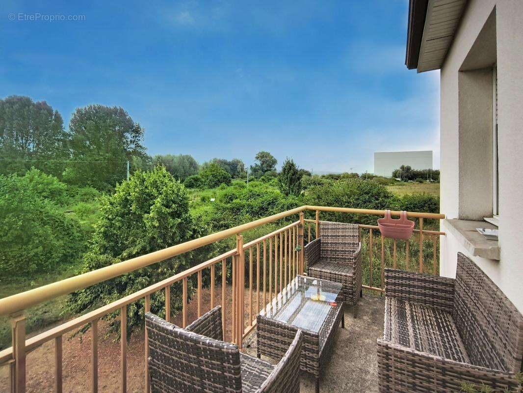 Appartement 2 pièces au calme, balcon et stationnement - photo 5