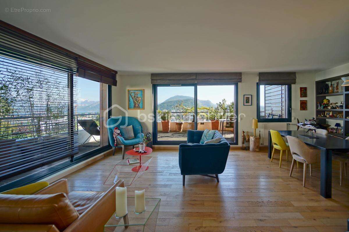 Appartement à ANNECY-LE-VIEUX