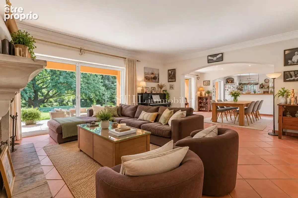 Maison 5 pièces 260 m² à vendre à Plan-De-La-Tour (83120) - photo 4