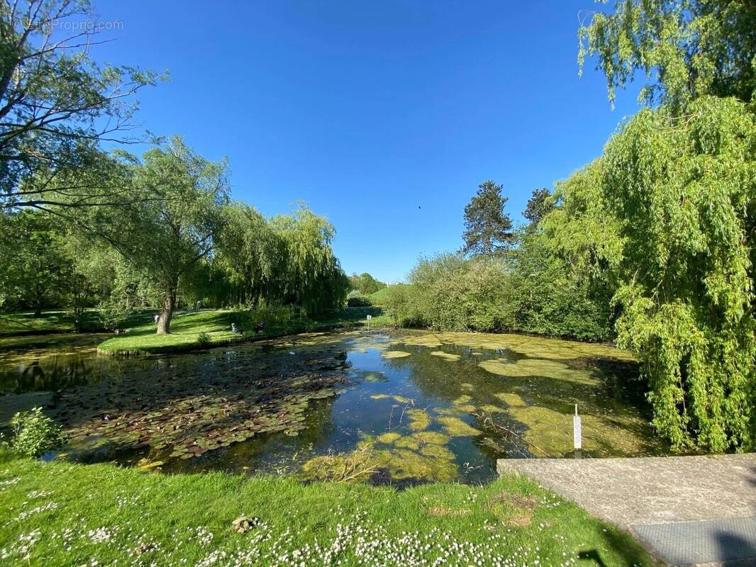 Appartement à ELANCOURT