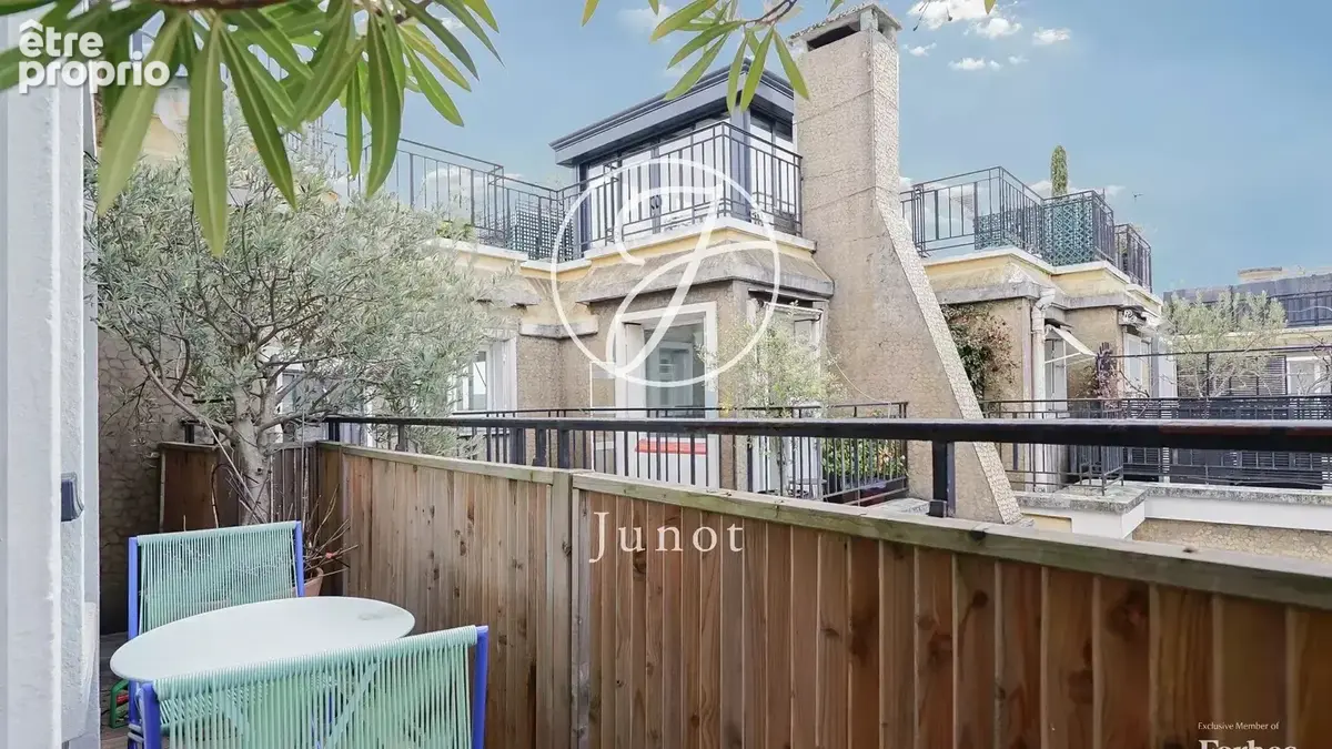 Paris 16e - AUTEUIL NORD - Studio à vendre - 35,20m² Carrez - Toit terrasse 32,49m² - Balcon - Vue panoramique. - photo 12