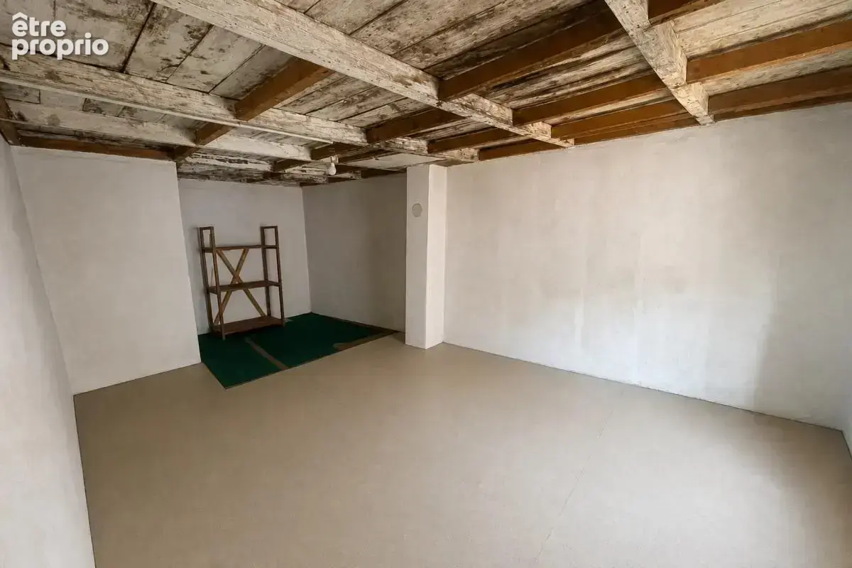 Maison de 5 pièces de 53 m² à Issoire - photo 2