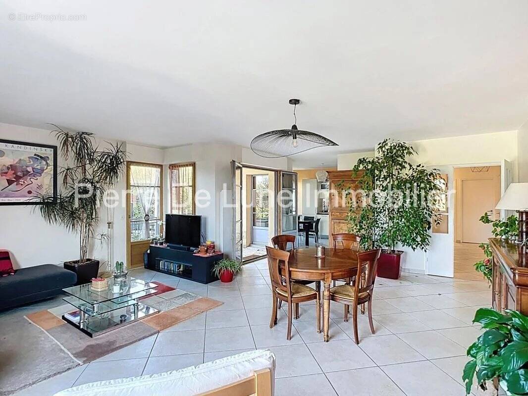 Appartement à SAINT-DIDIER-AU-MONT-D'OR