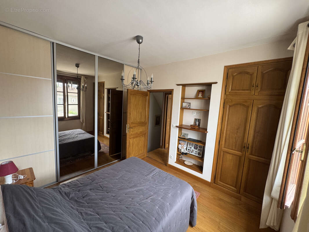 Maison à VILLEMUR-SUR-TARN