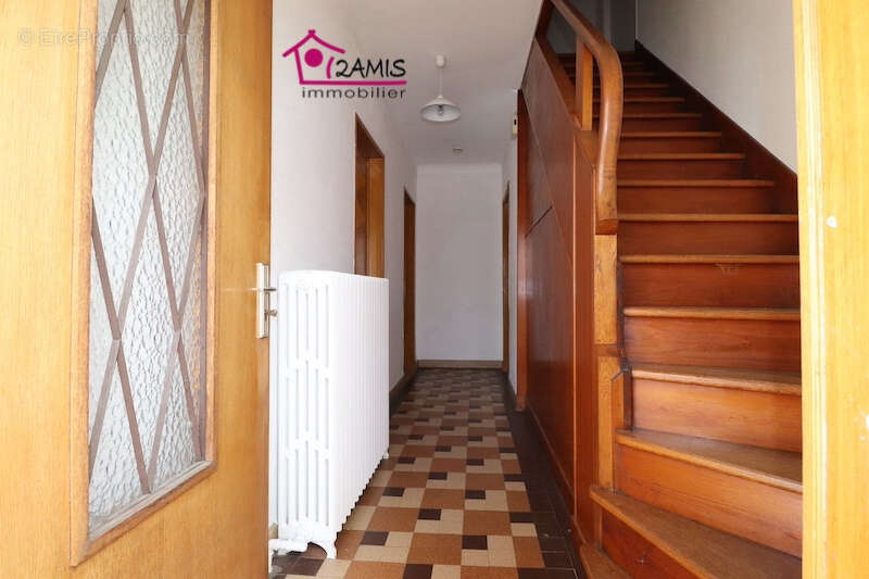 Maison à NEUVES-MAISONS