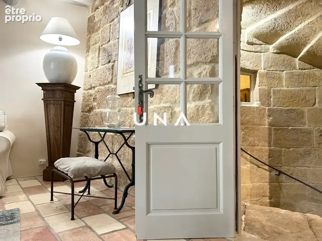 Une belle authentique au cœur du centre historique d'uzes - photo 7