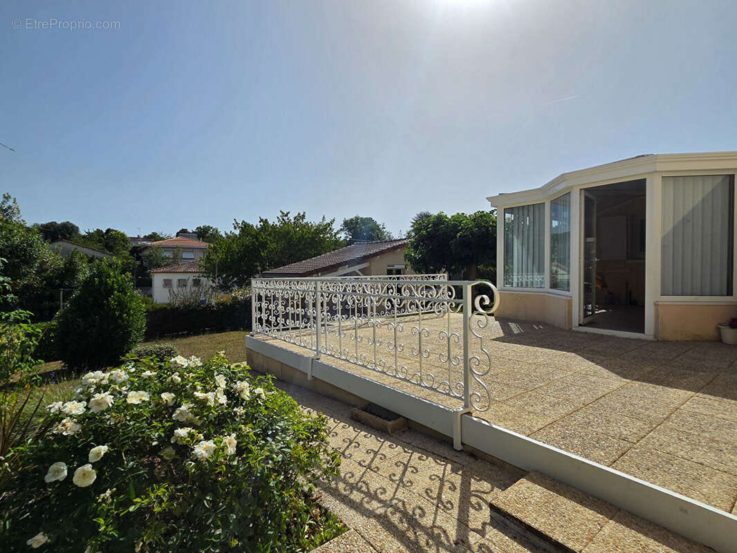 Maison L Isle D Espagnac 5 pièce(s) - photo 5