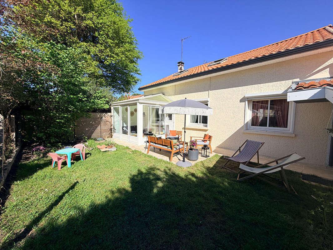 Maison à PESSAC