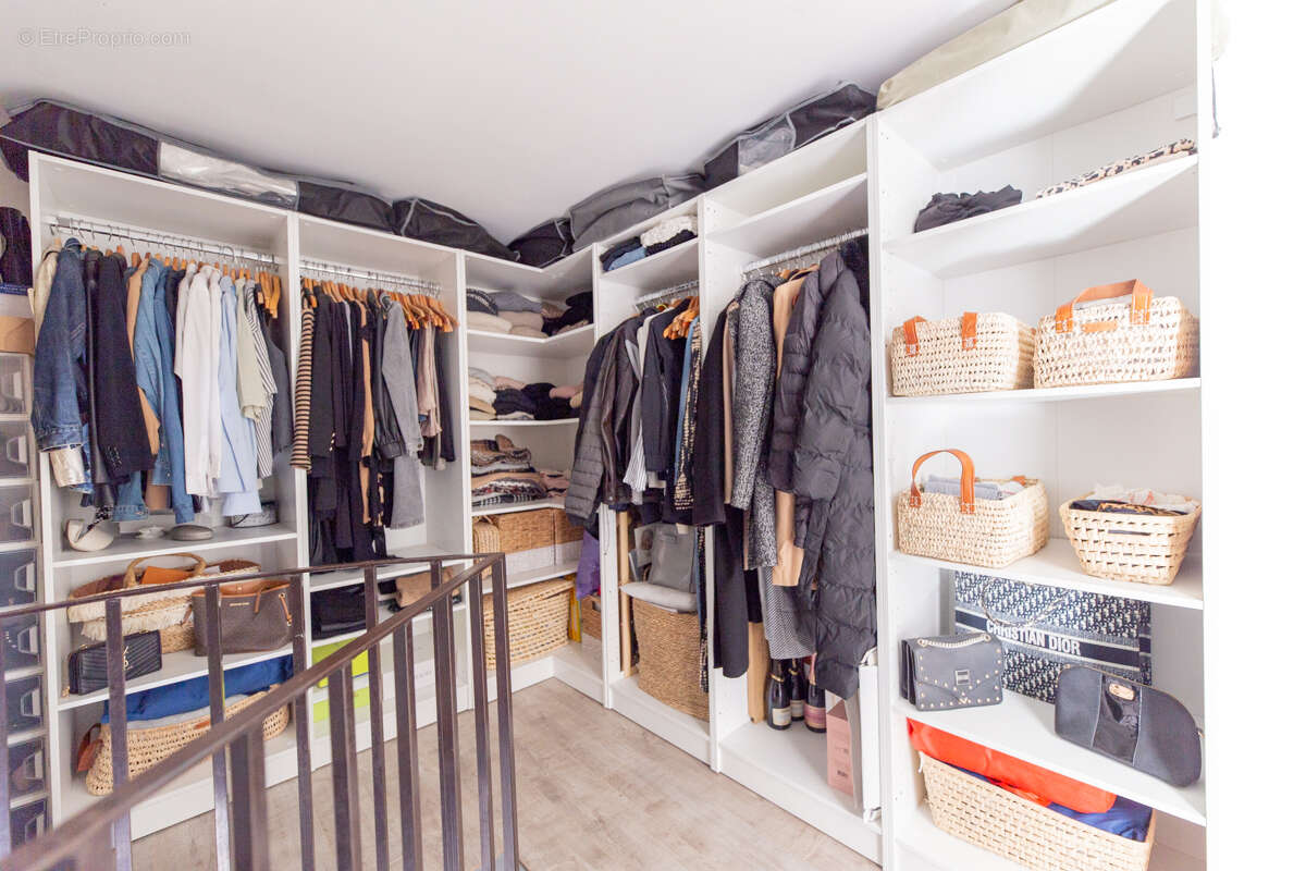 Appartement à MANDELIEU-LA-NAPOULE