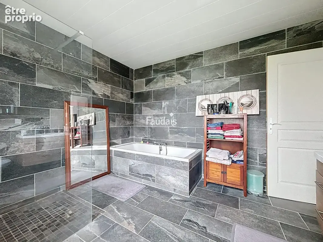 Maison 3 pièces 115 m² à vendre à Portbail (50580) - photo 9