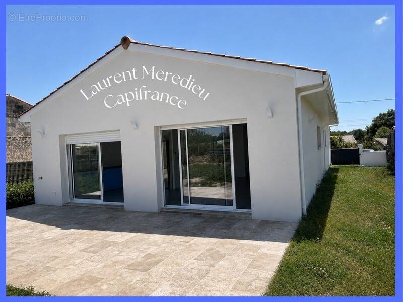 Maison à PEUJARD