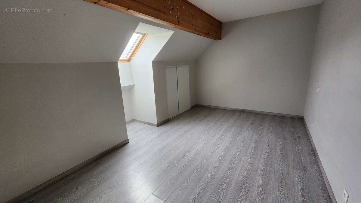 LONS, A VENDRE Maison jumelée 94 m² sur terrain de 500 m² - photo 8