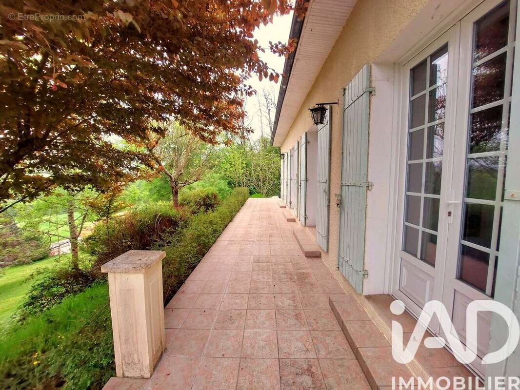 Maison 102 m² à Saint-Andre-Et-Appelles  - photo 9