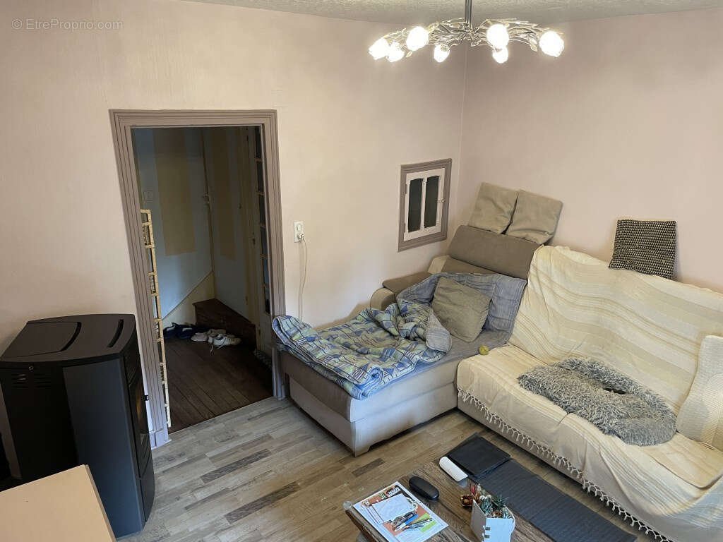 Maison à ARNAC-POMPADOUR