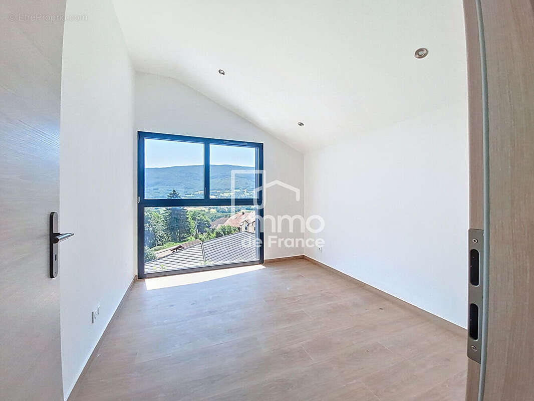 Maison à JONZIER-EPAGNY