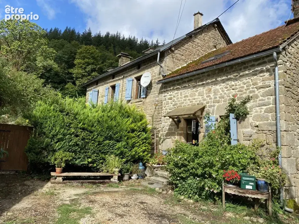 Maison à SAINT-MARTIN-CHATEAU
