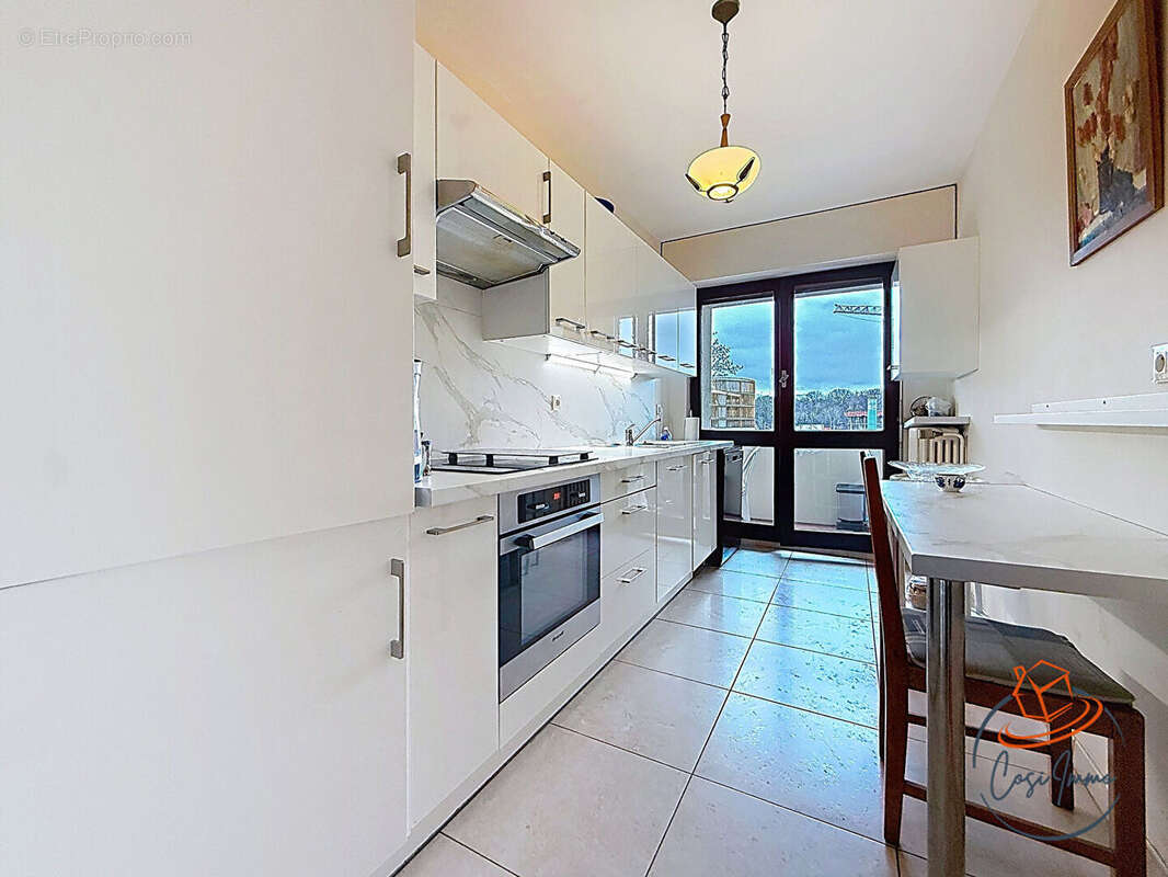 Appartement à FERNEY-VOLTAIRE