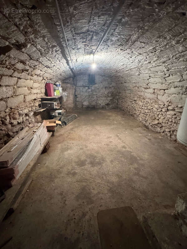 Maison à LE PEAGE-DE-ROUSSILLON