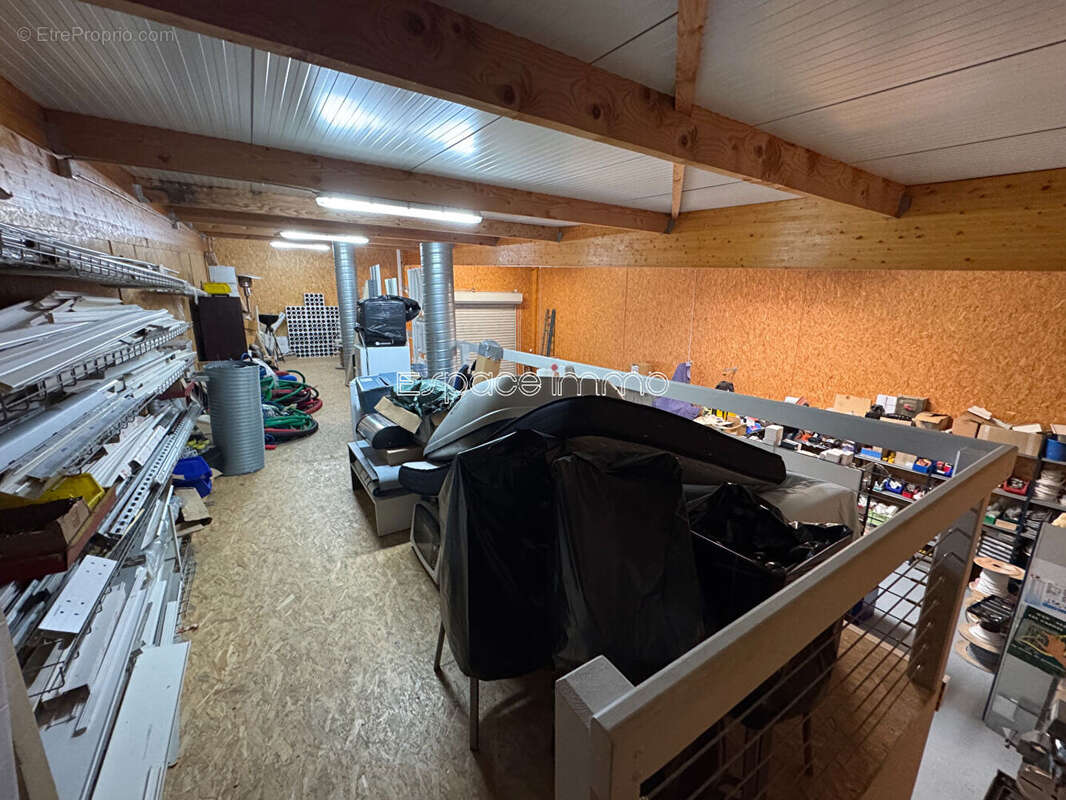 Ensemble de deux locaux commerciaux - eslettes - 357 m² - parking - photo 6