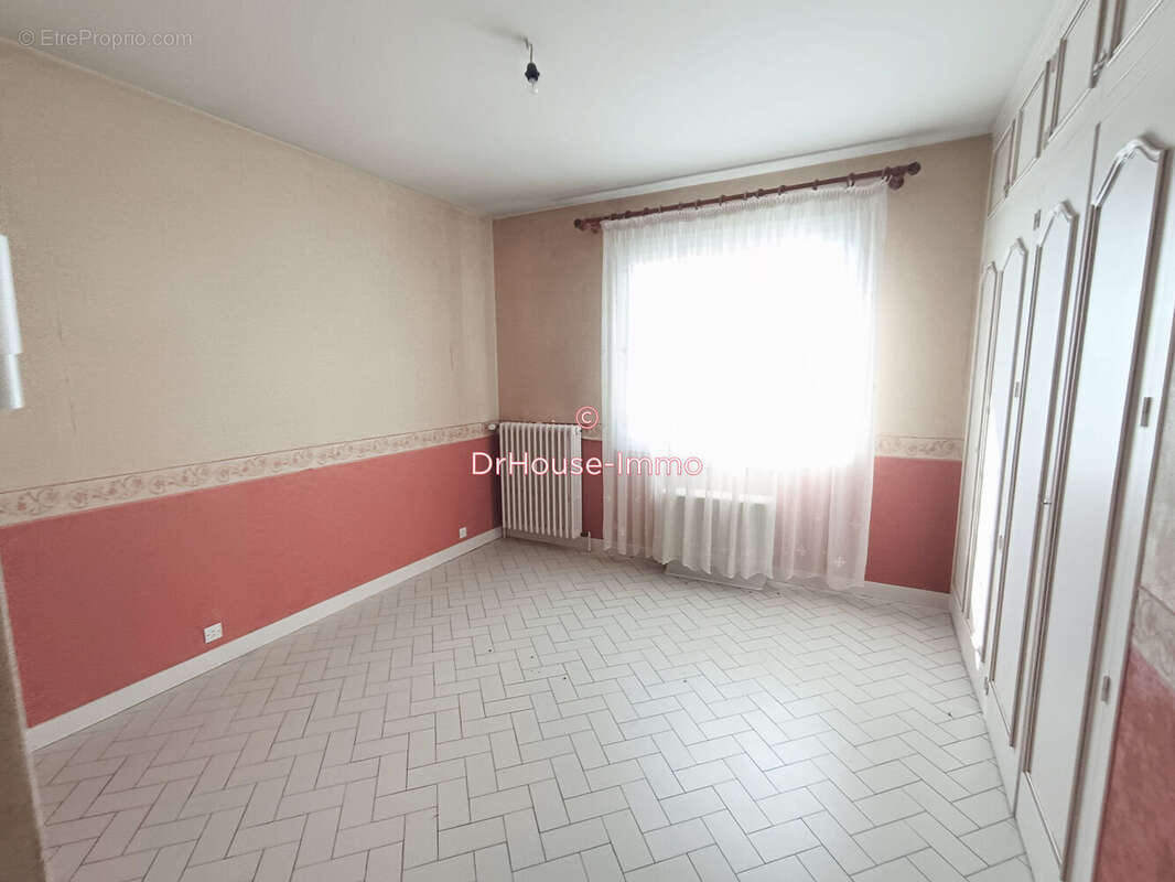 Maison 171 m² à Thouars  - photo 87