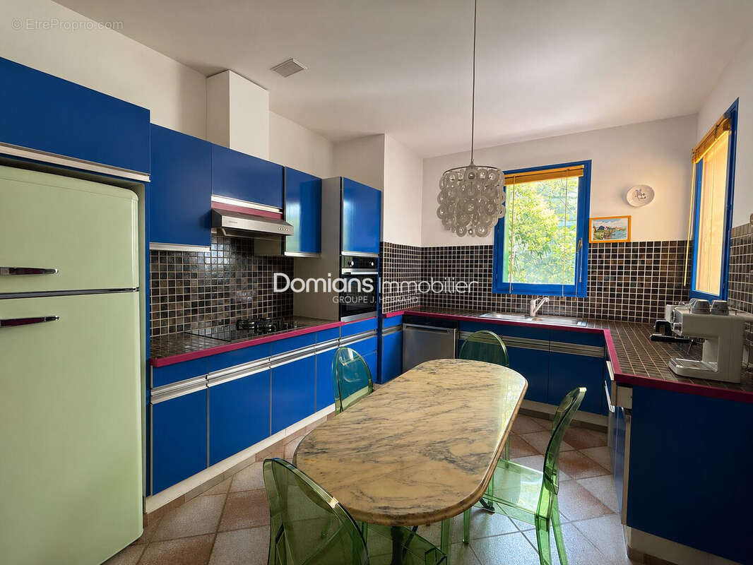 Maison 140 m² à Palau-Del-Vidre  - photo 9