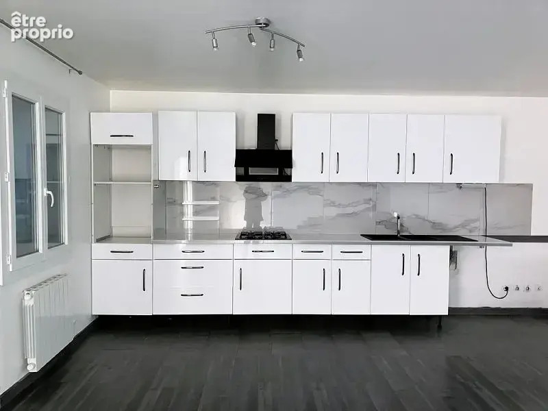 Appartement 75 m² à Brignoles  - photo 4