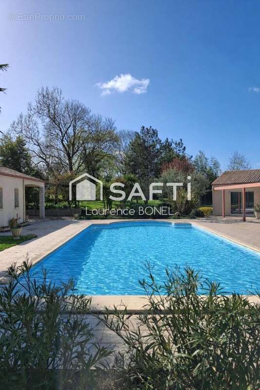 Photo 2 - Maison à FORS