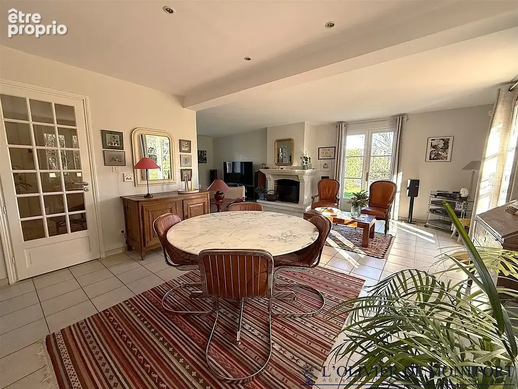 Maison individuelle à Montfort L Amaury 7 pièce(s) 185 m² au sol - photo 7