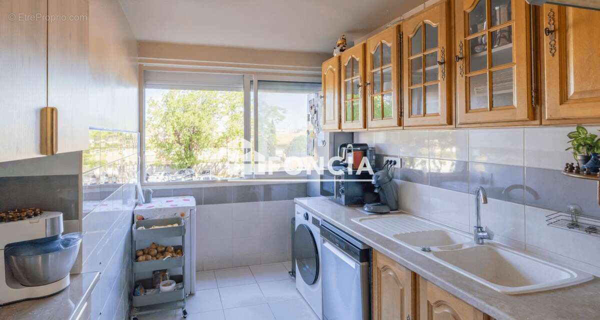 Appartement à MARSEILLE-9E