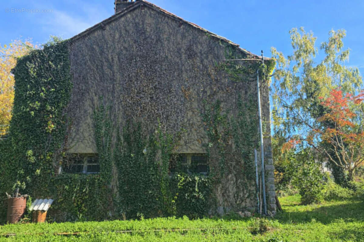 Maison à COULOUNIEIX-CHAMIERS