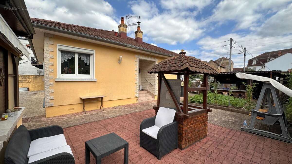 Maison à L&#039;ISLE-SUR-LE-DOUBS