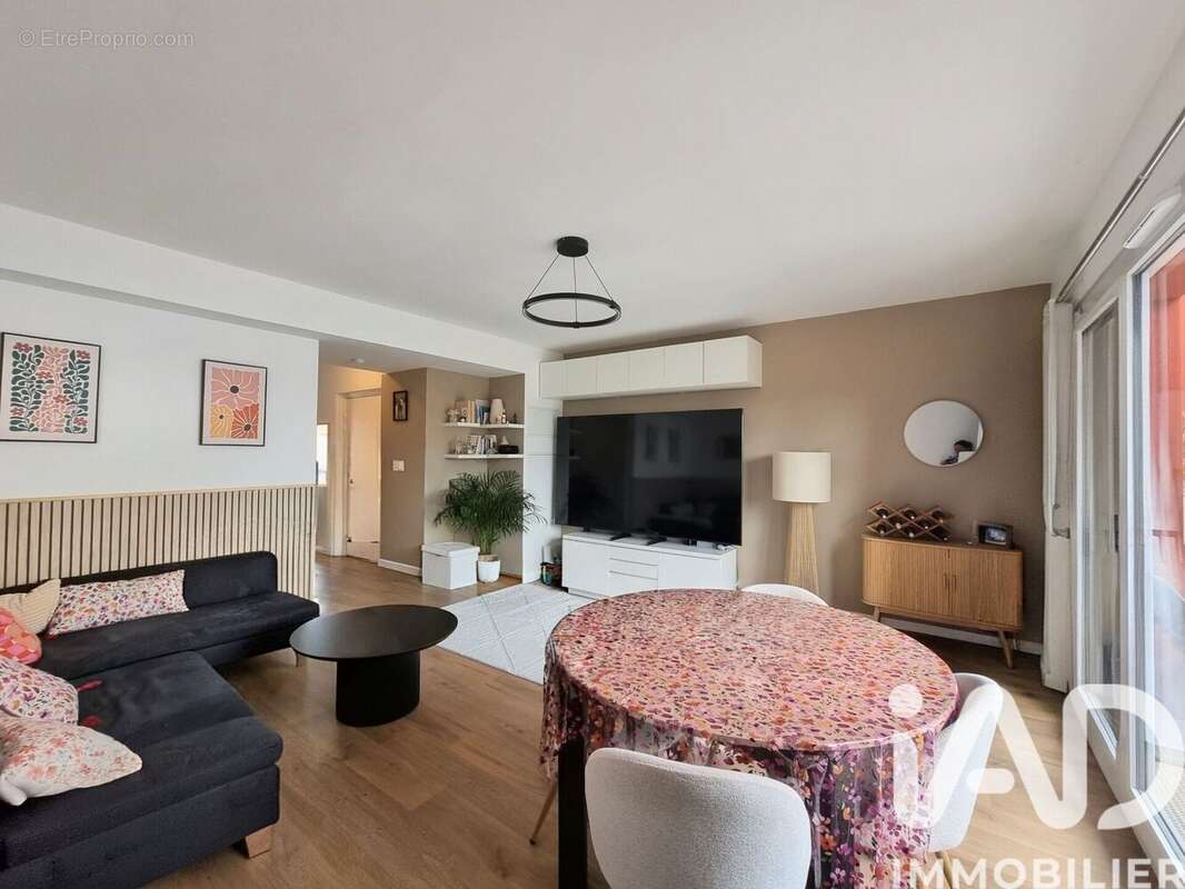Photo 2 - Appartement à CARRIERES-SOUS-POISSY