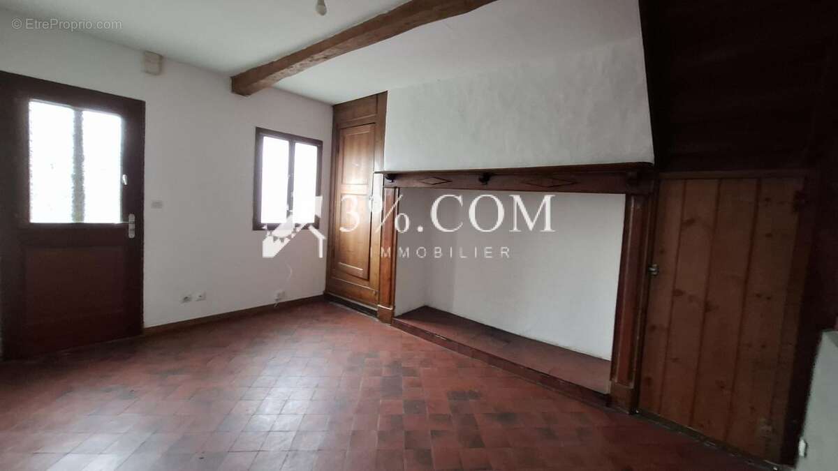 Maison à OISEMONT