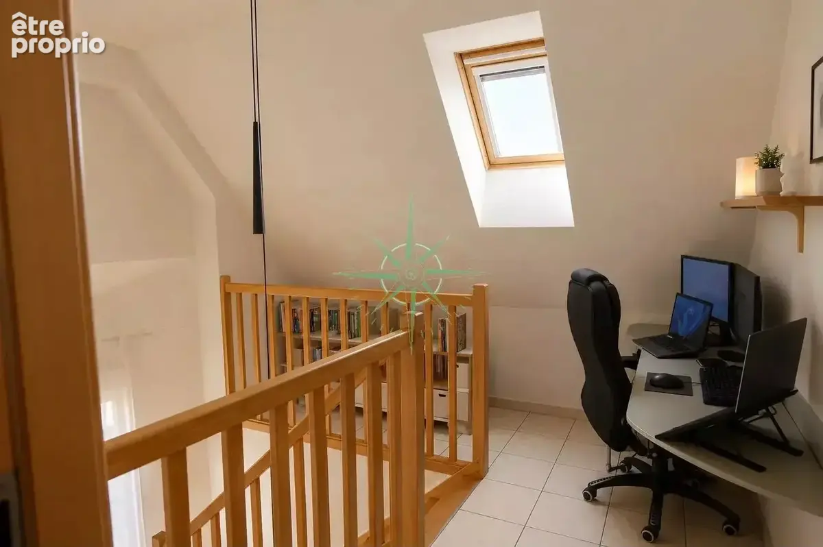 À VENDRE - Superbe duplex lumineux avec terrasse  Dernier étage  Garage + 3 parkings - photo 16