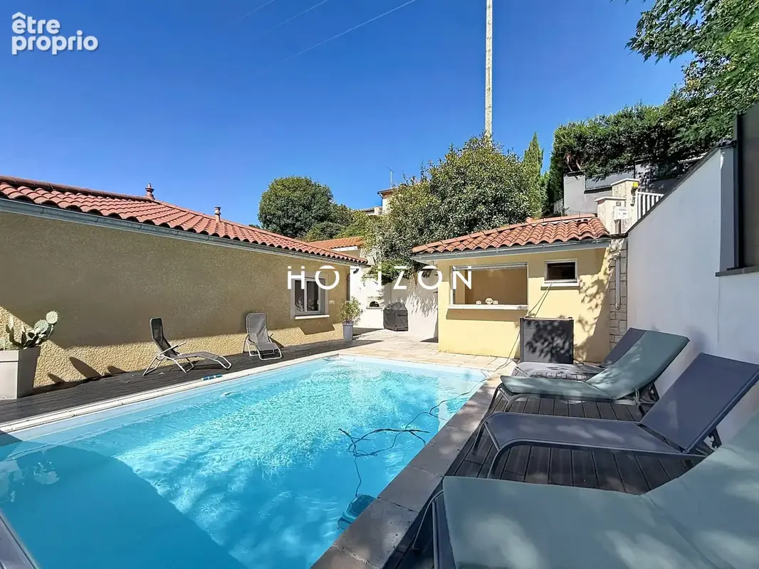 Photo Maison à Chatillon-Sur-Chalaronne au prix de 445 000€