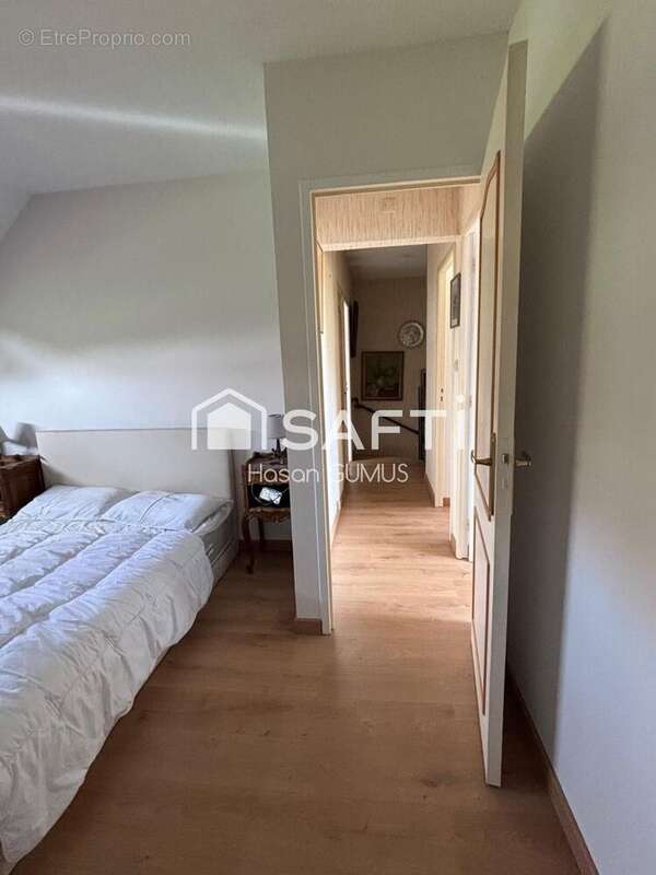 Maison 106 m² à Vienne  - photo 9