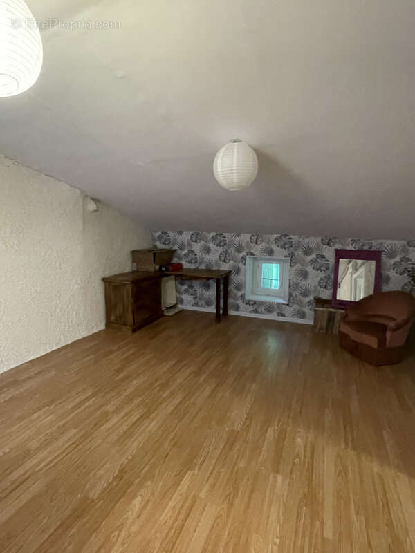 Maison familiale de 100m2 - Saint-Just-d'Ardèche - photo 7