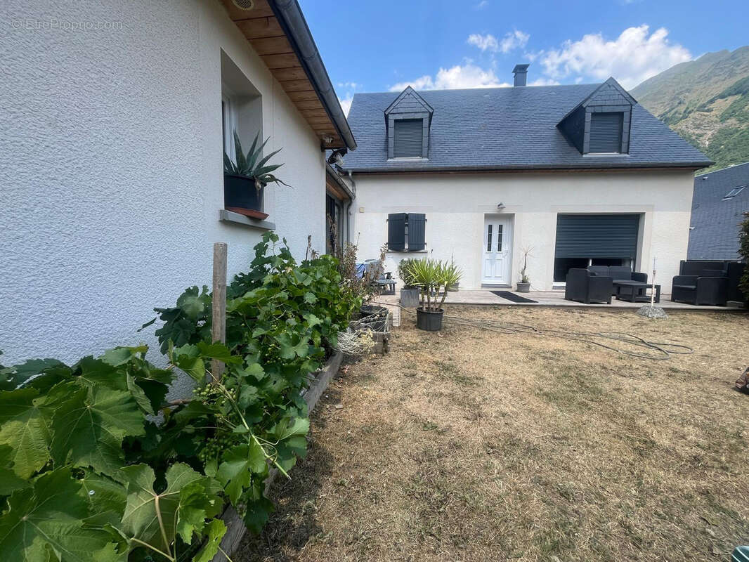 Maison contemporaine de 2015 - 4 chambres   Véranda   Garage   Carport camping-car - photo 2