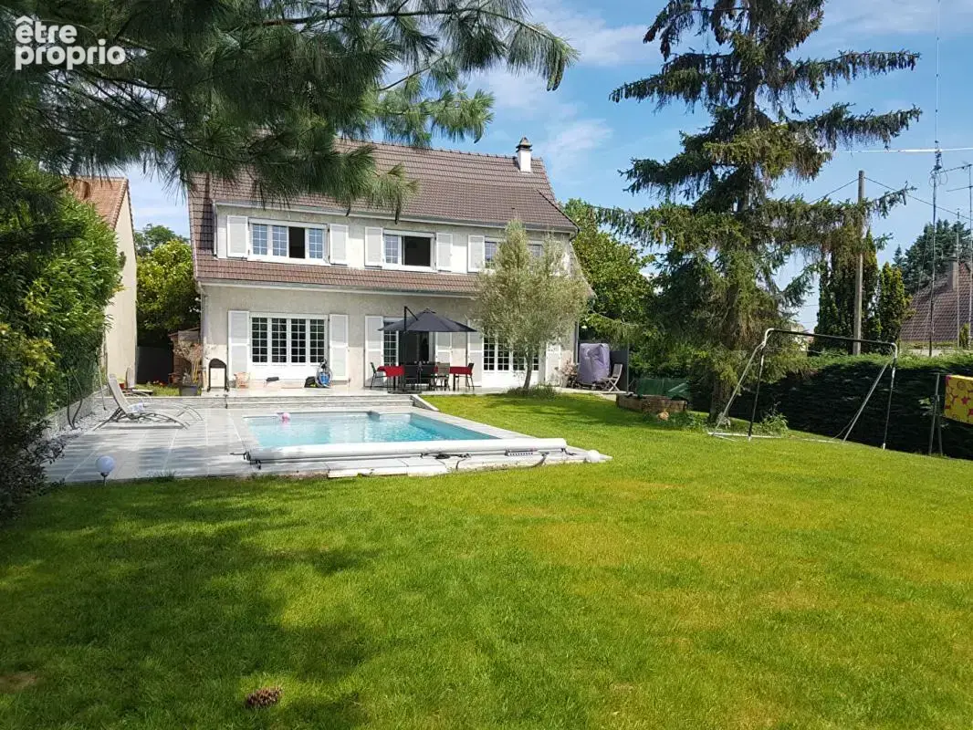 Maison à YERRES