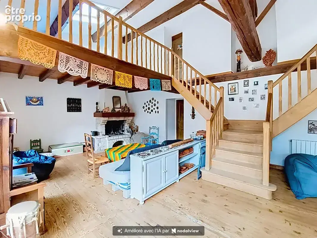 10 Mns Carcassonne - Ancienne longère de 240 m² avec séjour de 55 m², 178 m² d'annexes et terrain de plus de 3 000 m² - photo 5