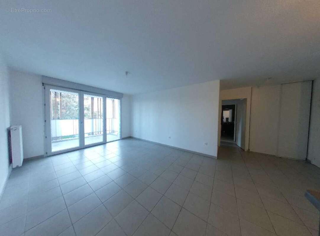   - Appartement à TOULOUSE