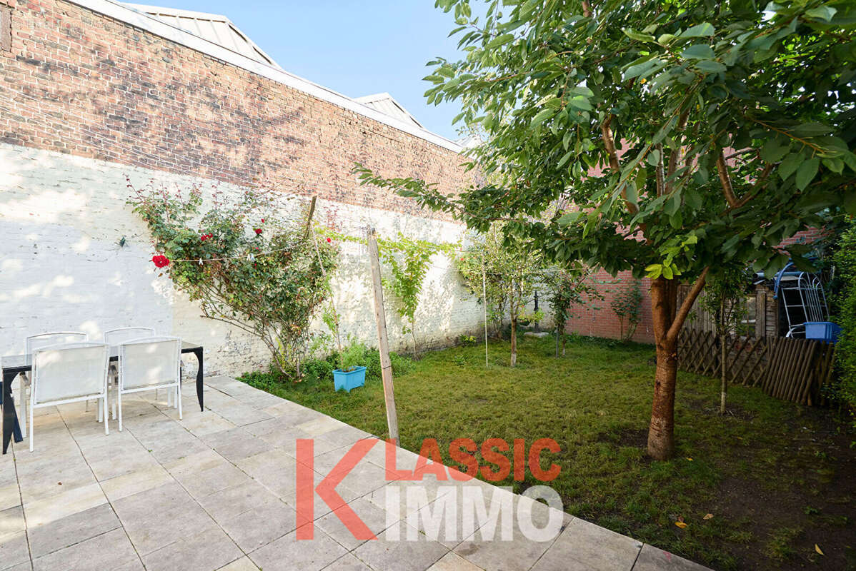 Maison de 191 m² avec Jardin et 6 Chambres - photo 14