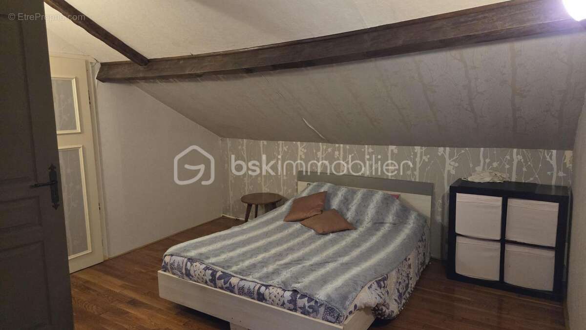 Maison à BOURG-FIDELE