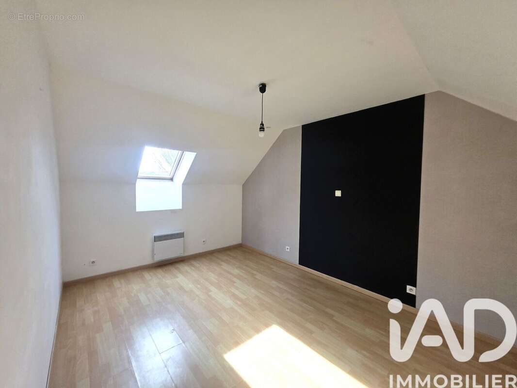 Maison 101 m² à Brutelles  - photo 7
