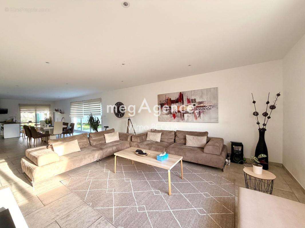 Maison à SAINT-CLEMENT